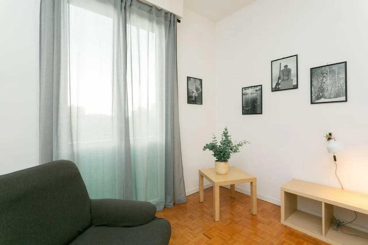The Best Rent - Maciachini Two Bedroom Apartment Milan