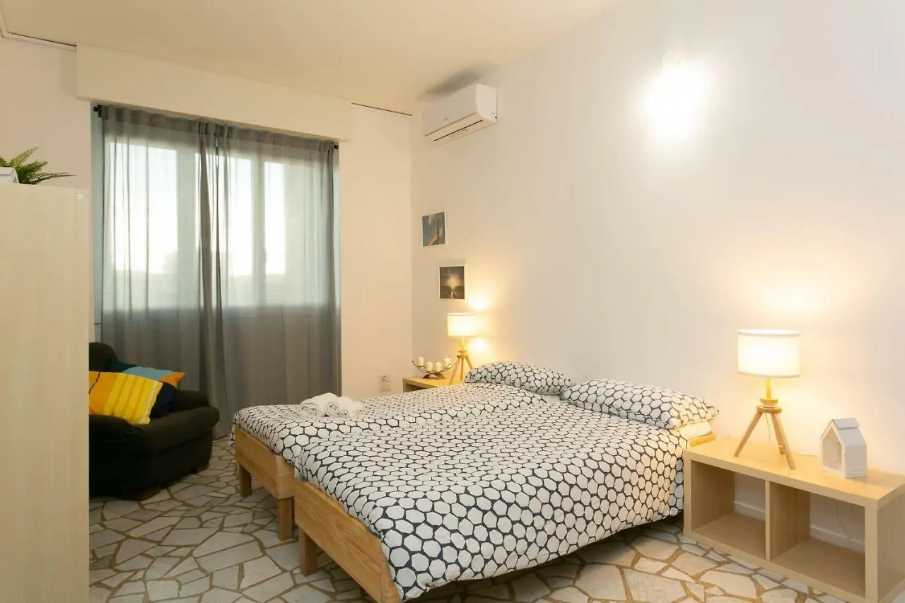 The Best Rent - Maciachini Two Bedroom Apartment Milan