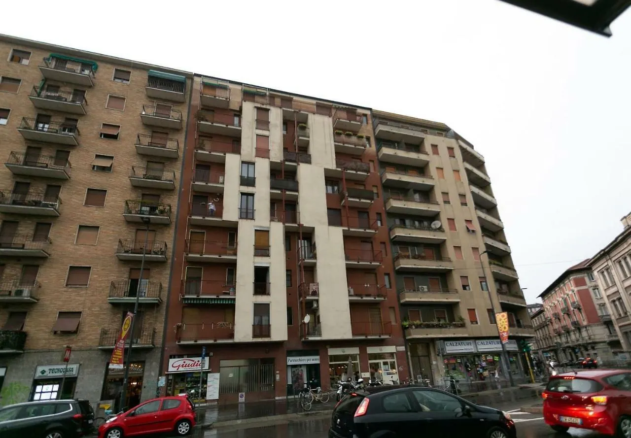 The Best Rent - Maciachini Two Bedroom Apartment Milan